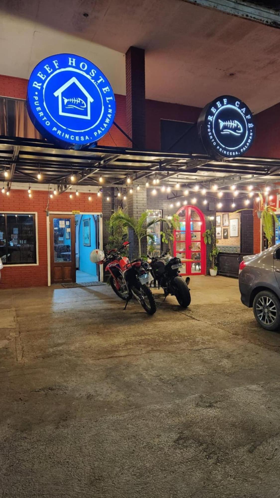 Reef Hostel Puerto Princesa Екстер'єр фото
